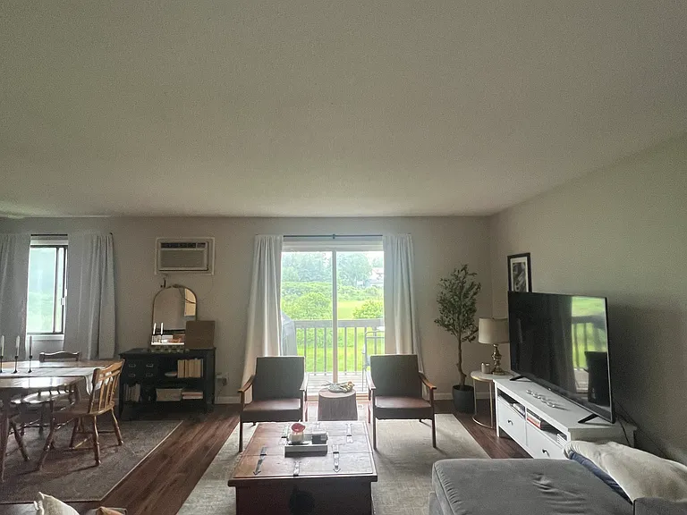 3119 Bellaire Ave N #3119 — Photo 5