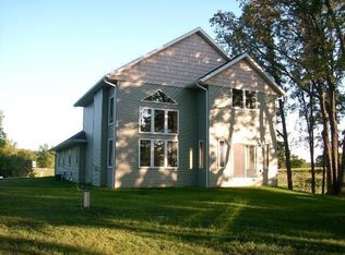 15328 Blackhawk Rd, Audubon, MN 56511