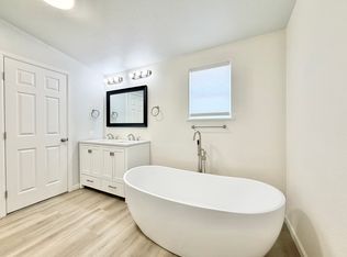 360 Julian St, Denver, CO 80219