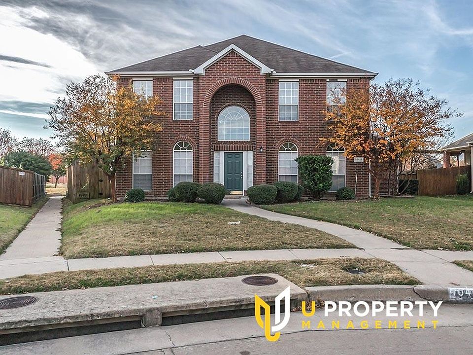 1st image of 10417 Forrest Dr