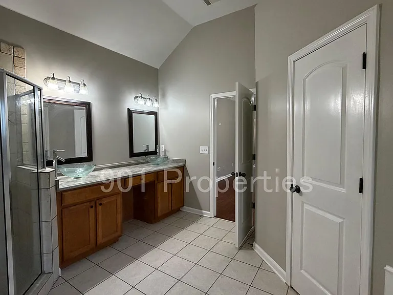 3777 Pavilion Cir — Photo 20