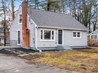 38 Oriole Rd, Stoughton, MA 02072