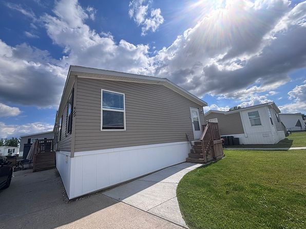469 Polo Ct
