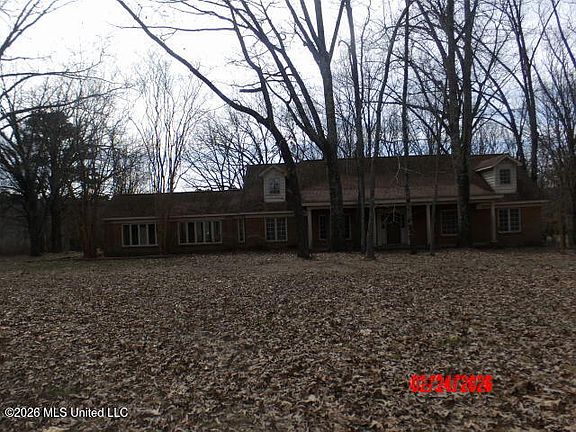 2nd image of 12165 Macon Rd