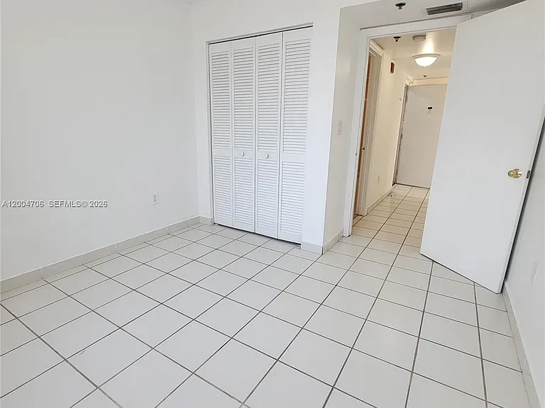 7601 Dickens Ave #402 — Photo 16