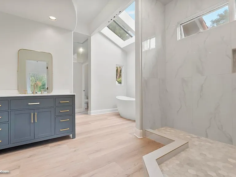 16653 Avenida Molino Viejo — Photo 25