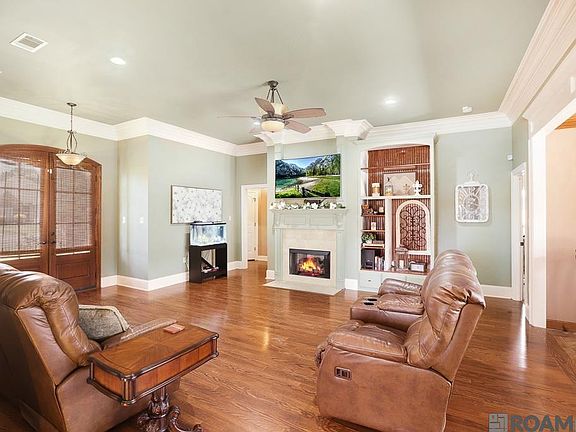 5th image of 33980 Renee Ave