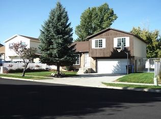 5514 S Ridgecrest Dr, Salt Lake City, UT 84129