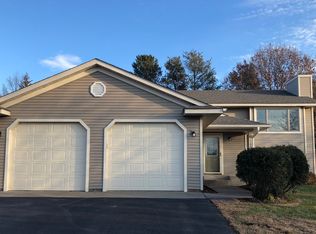 1158 Circle Pine Dr, New Richmond, WI 54017