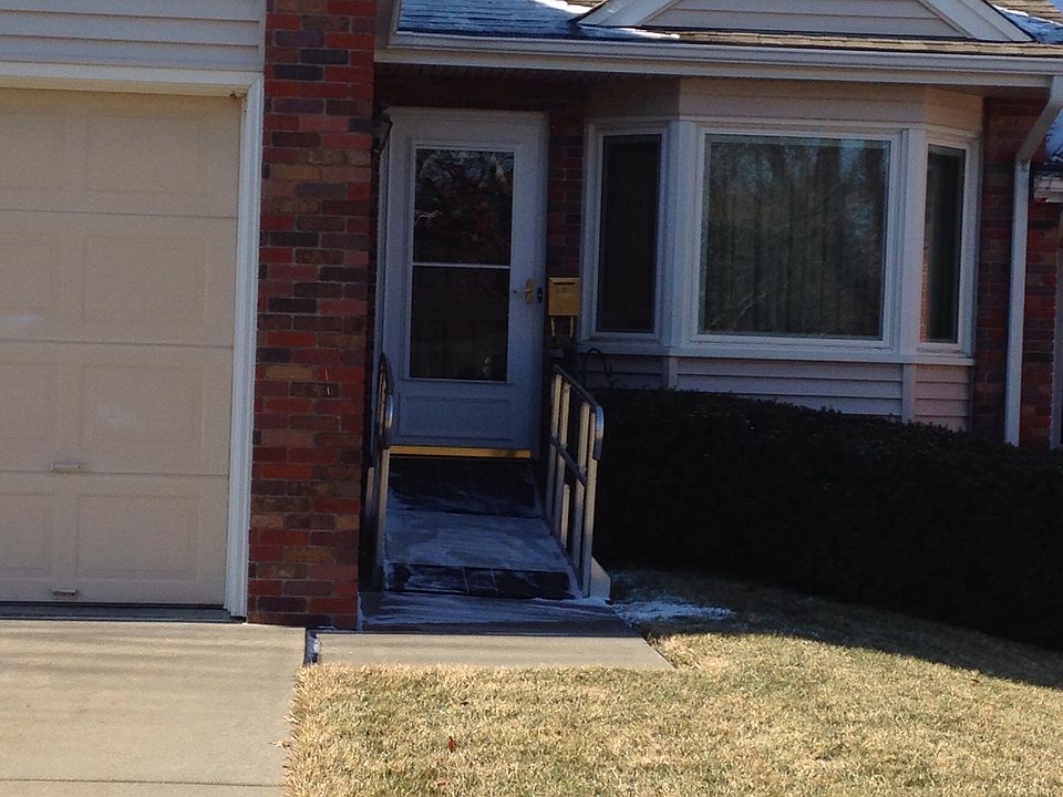 2nd image of 3323 S 52nd St