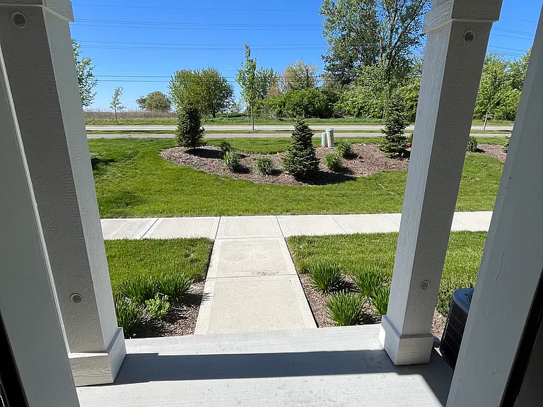 1475 Yosemite Way — Photo 25