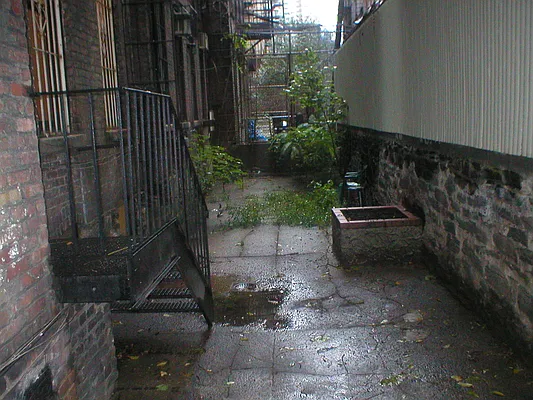 Rented by Eric Goodman Realty Corp | media 30