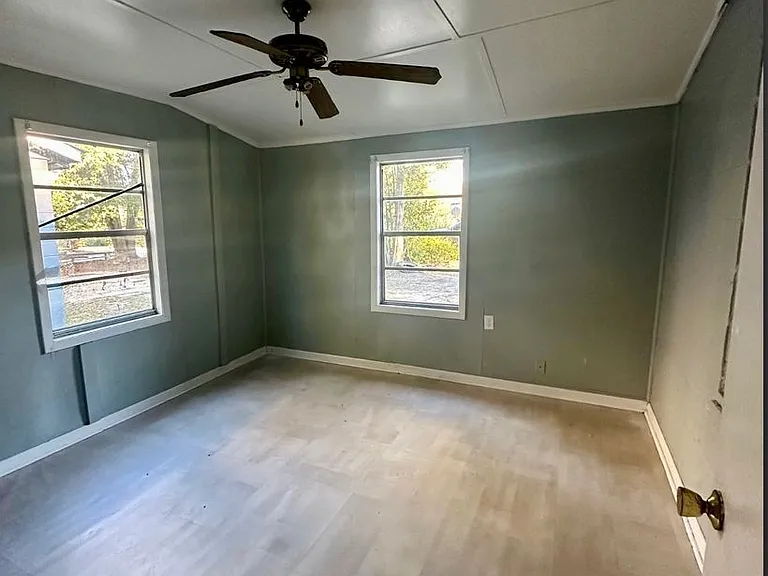 5327 Beulah Ave — Photo 2