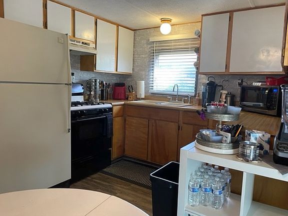 3rd image of 2050 W Dunlap Ave Lot B137