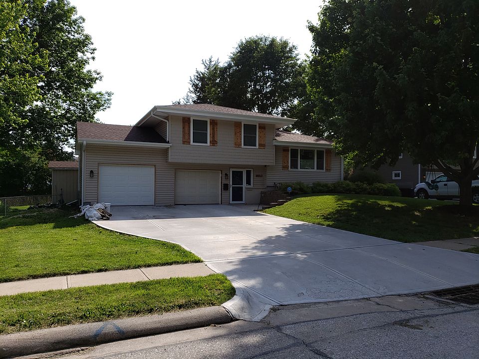 1st image of 9153 Meadow Dr