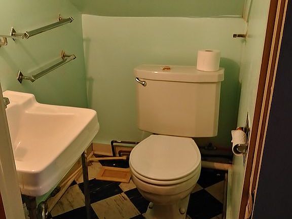 Half bath upstairs