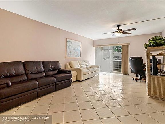 3rd image of 1428 SE 4th Ave APT 172I