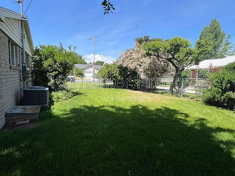 1589 S 200th St E — Photo 2