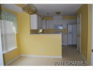 4th image of 206 Plateau Dr