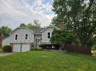 13900 S Sycamore St, Olathe, KS 66062
