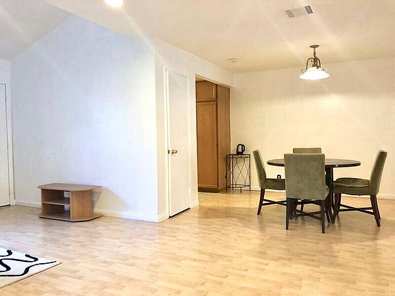Living and Dining Area - Great Natural Lighting 