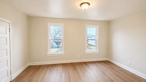 3037 N 1st St #UPPER Photo 1