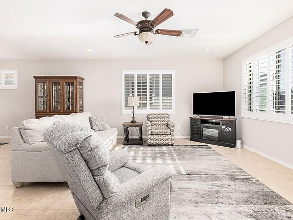 3rd image of 5424 E HERMOSA VISTA Drive