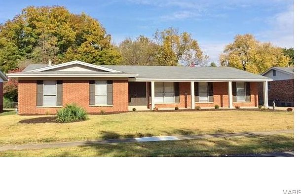 1st image of 3755 Seville Dr