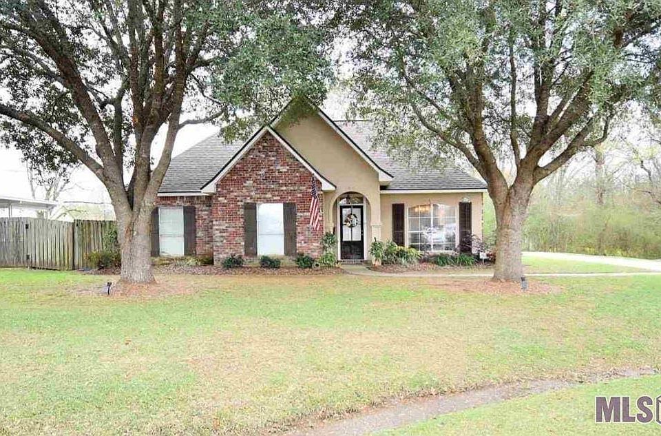 1st image of 25924 Natchez Ave