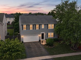 1196 Port Royal Rd, Hampshire, IL 60140