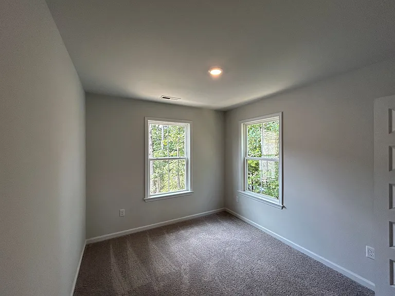 101 Avenda Ln — Photo 31