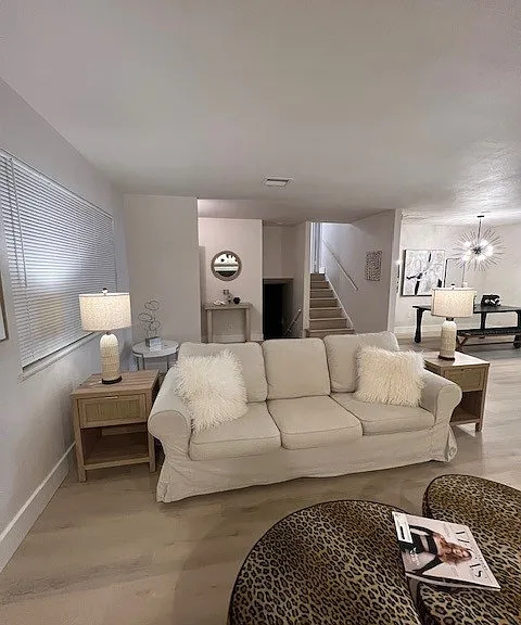6213 Fairwood Ave — Photo 13