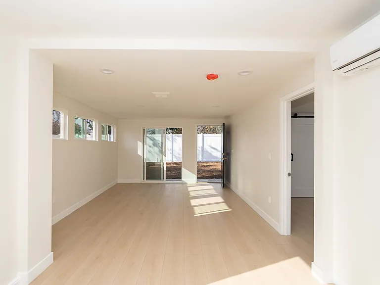 1411 S 8th Ave #B — Photo 3