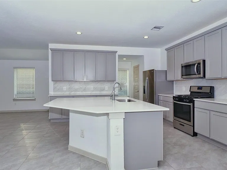 28915 Yachting Point Ln — Photo 4