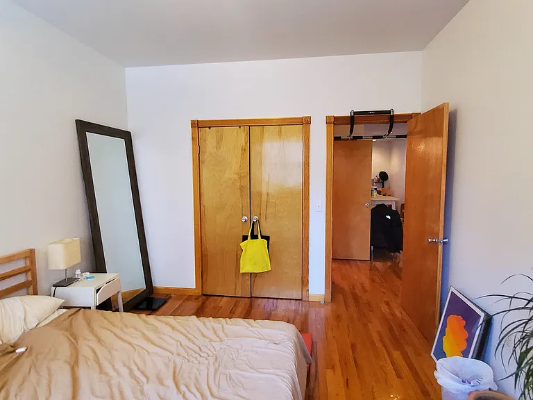 258 S 1st St #1 — Photo 8