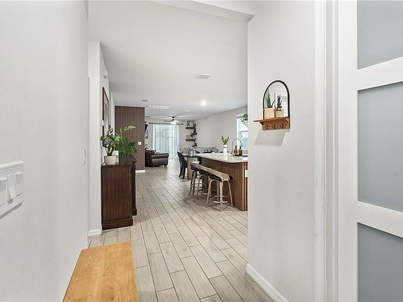 3rd image of 551 AMADORAS WAY