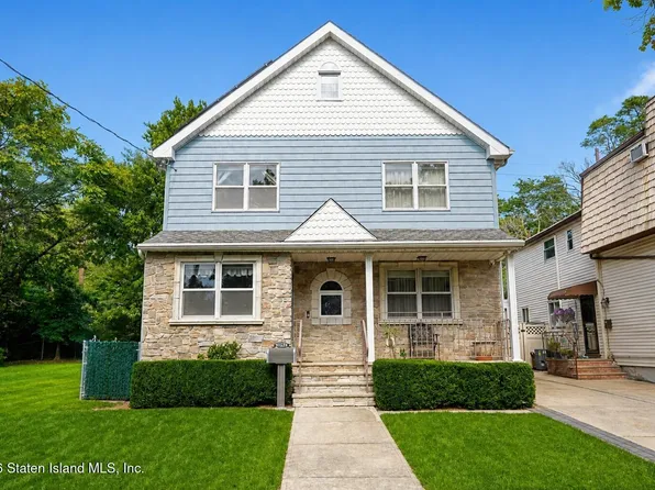 1983 S Railroad Ave, Staten Island, NY 10306
