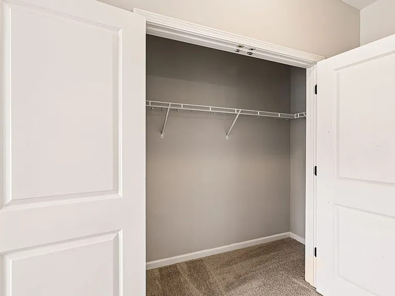 Cumberland Trace Village Apartments — Photo 44
