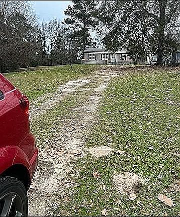 2nd image of 2949 County Road 3908