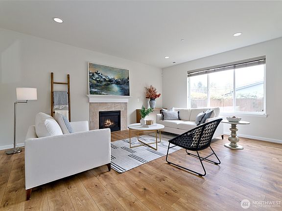 3rd image of 16271 SE 181 Street