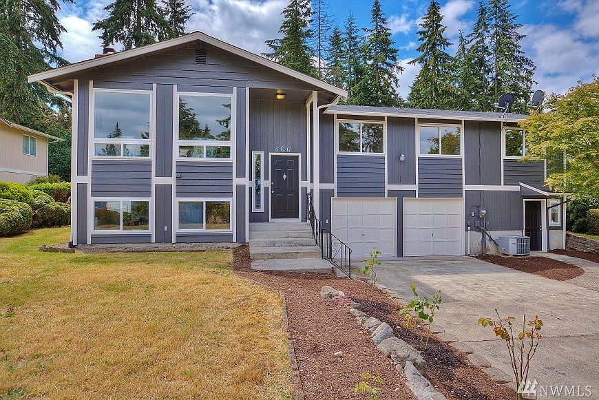 1st image of 306 28th Ave SE