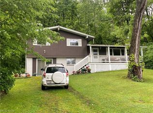 5967 Elizabeth Pike, Elizabeth, WV 26143