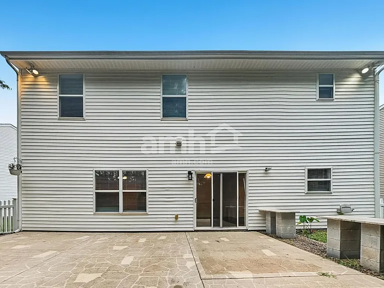 3801 Wingdale Ct — Photo 16
