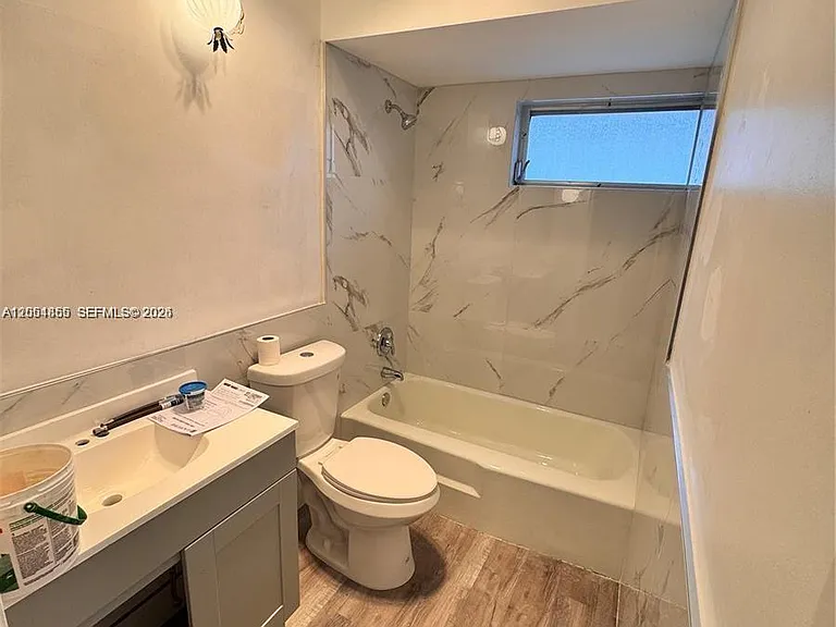 2461 SW 82nd Ave #306 — Photo 11
