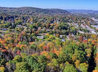 225 Southwood Dr #&-217, Vestal, NY 13850