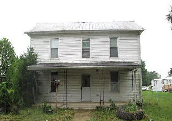 2nd image of 135 Church St