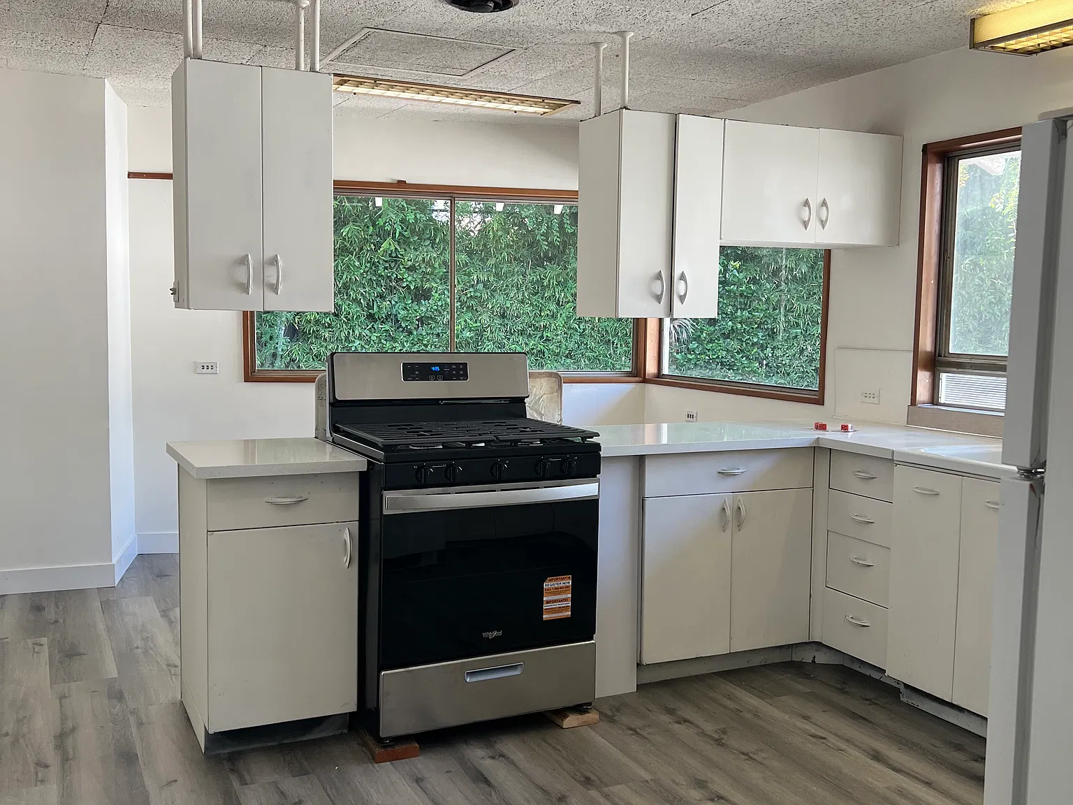 4 bed, 2700 sqft, $6,500 — Photo 3
