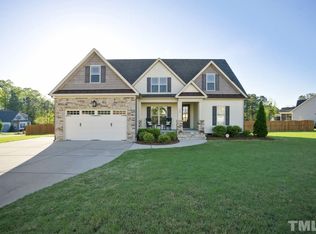 19 Dalry Ln, Willow Spring, NC 27592