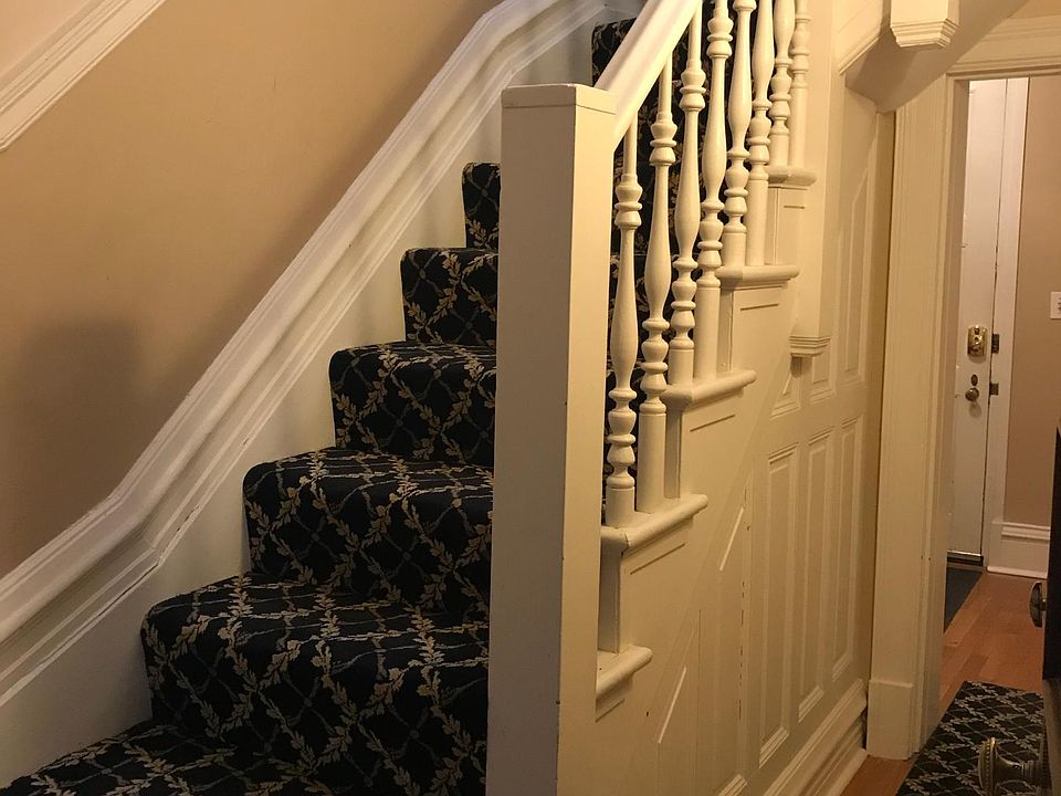 Stairwell to apartment