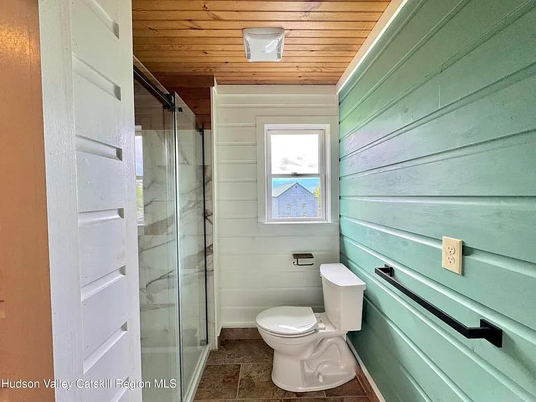 568 Old Plank Rd — Photo 26